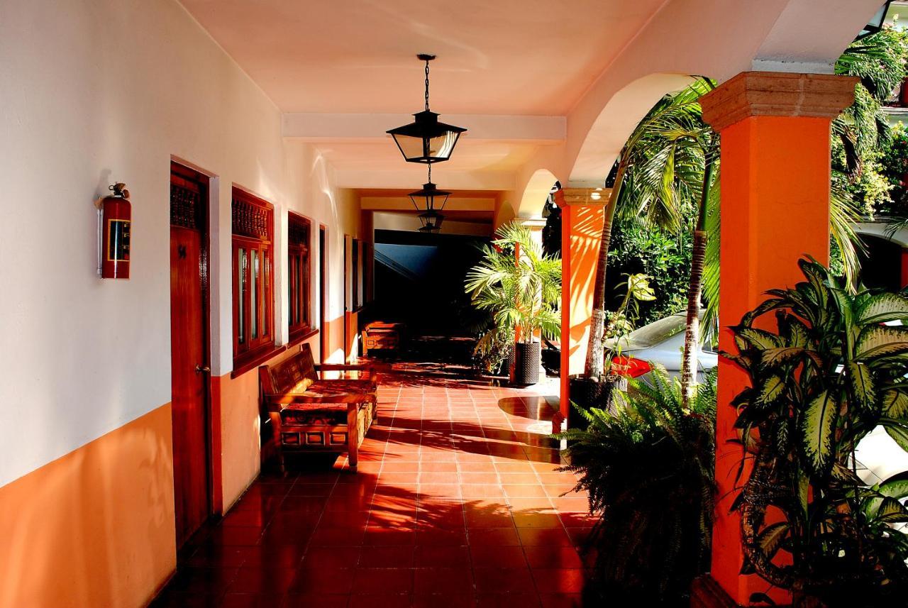 Hotel Posada Del Sol Apatzingán de la Constitución Zewnętrze zdjęcie