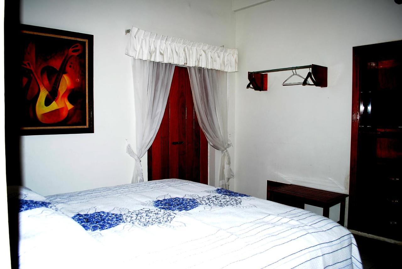 Hotel Posada Del Sol Apatzingán de la Constitución Zewnętrze zdjęcie